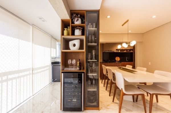 Adega pequena para apartamento
