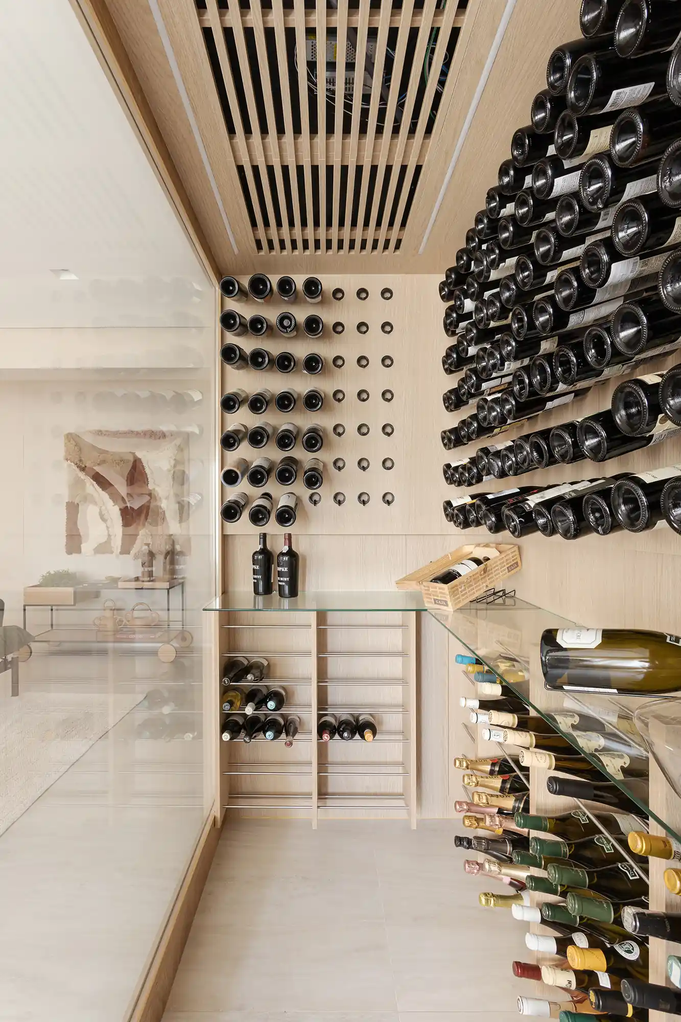 Adega de vinho para apartamento