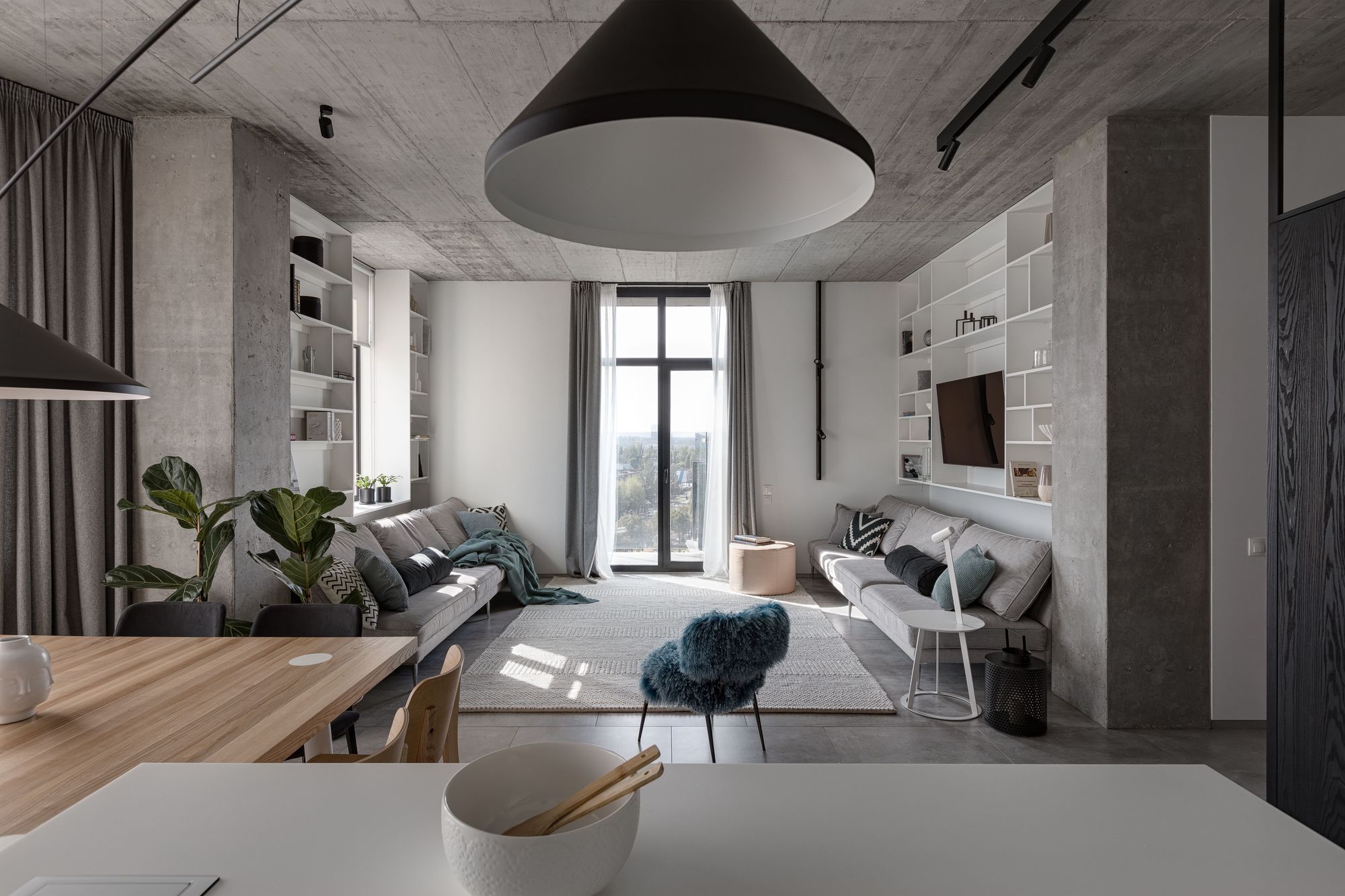 apartamento cinza escuro