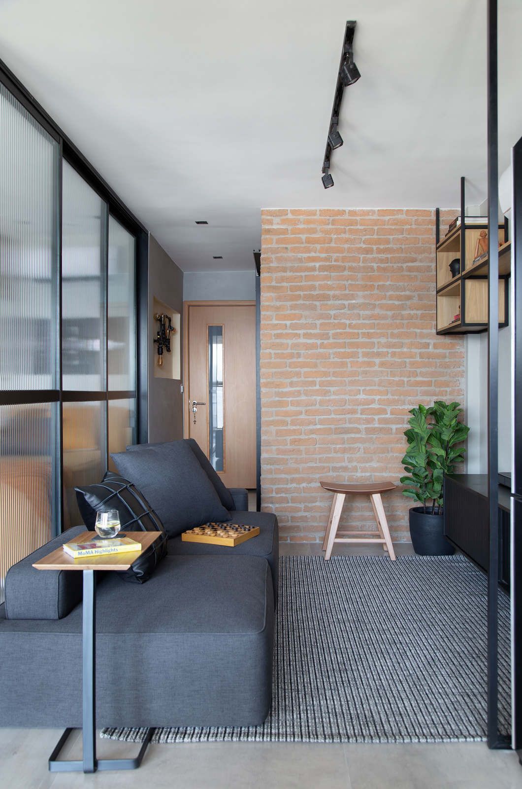 apartamento industrial pequeno com mezanino