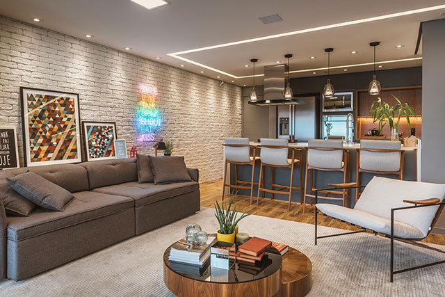 Apartamento moderno com varanda