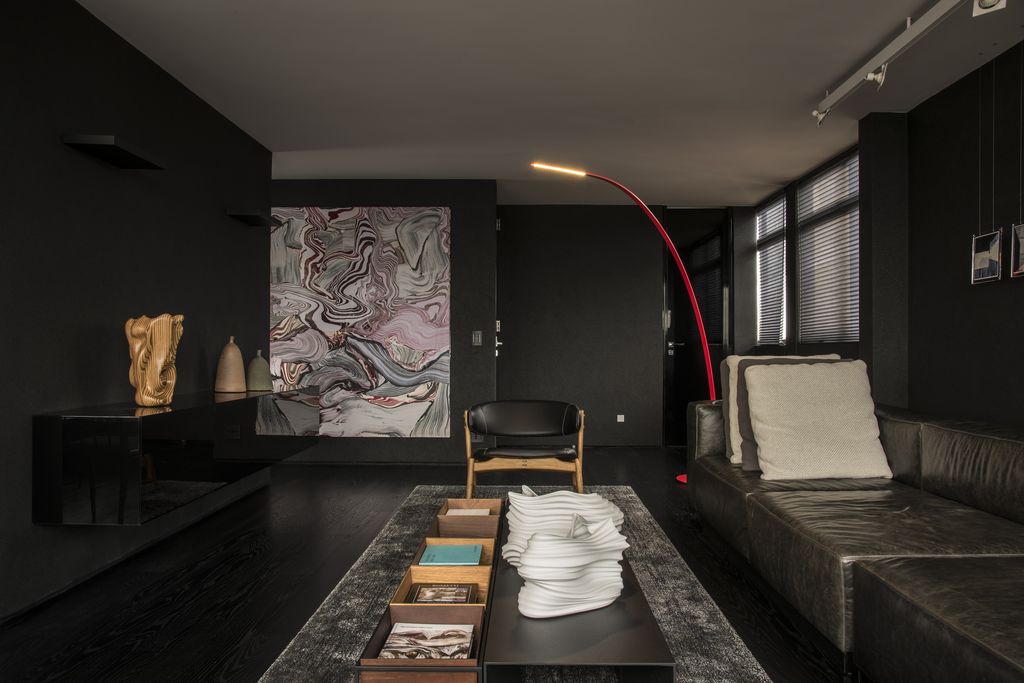 apartamento preto e cinza