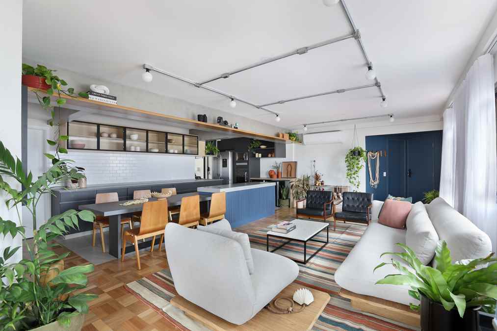 apartamento vintage com papel de parede