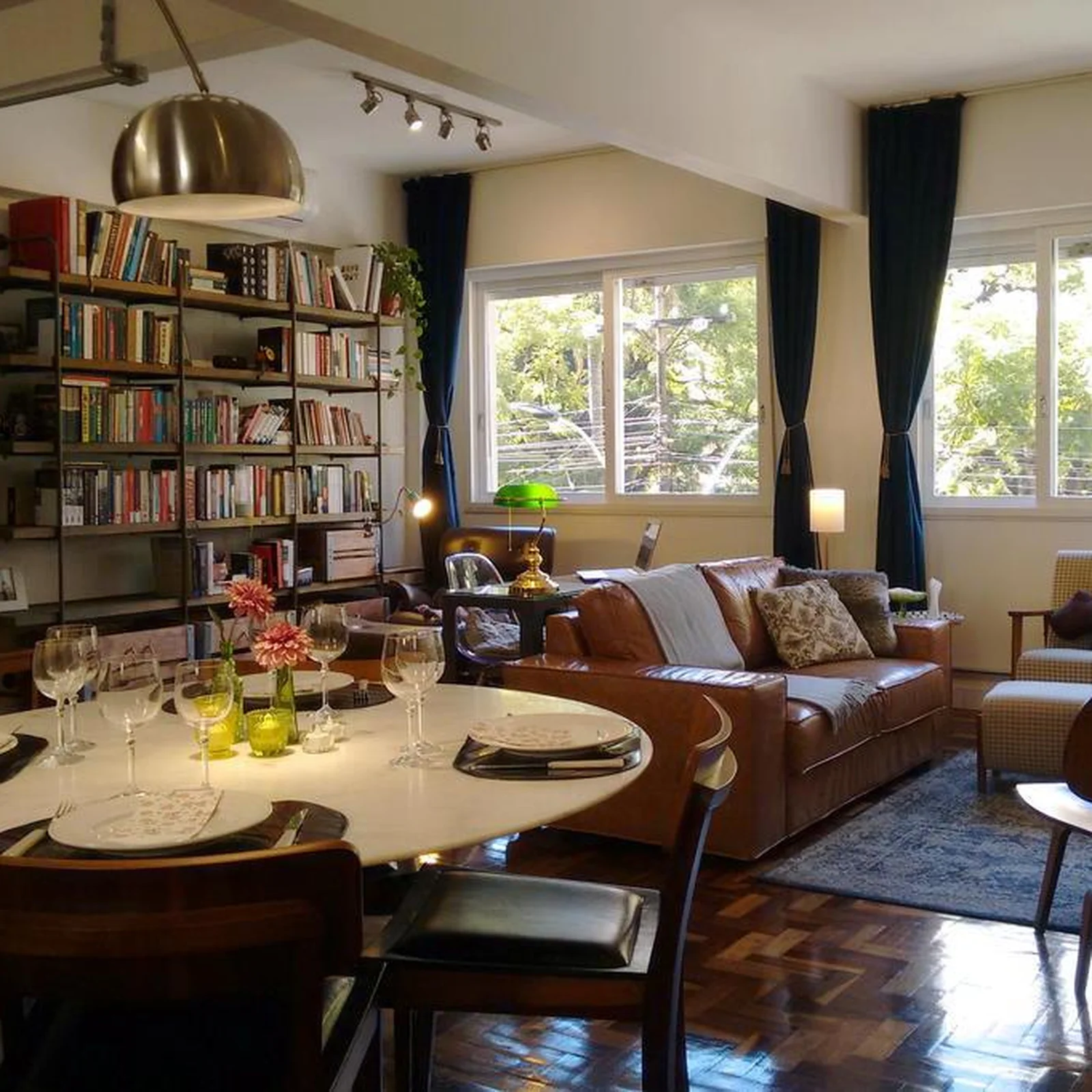 apartamento vintage com cortinas