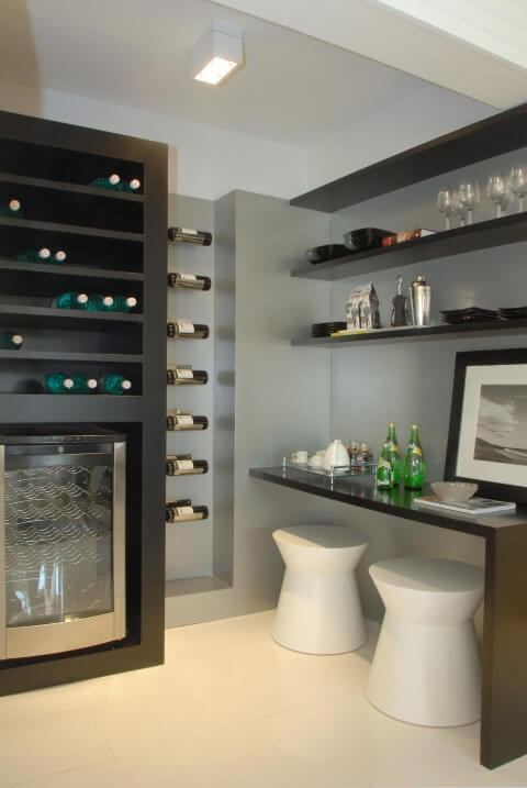 mini bar sala apartamento