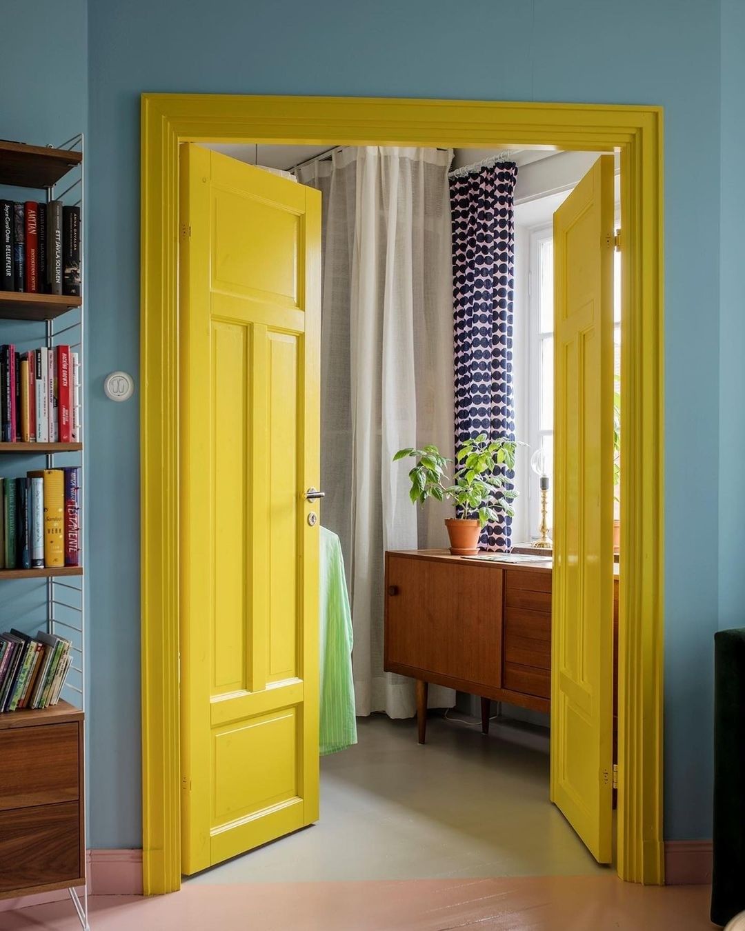 cores de porta interna para apartamento com pouca luz