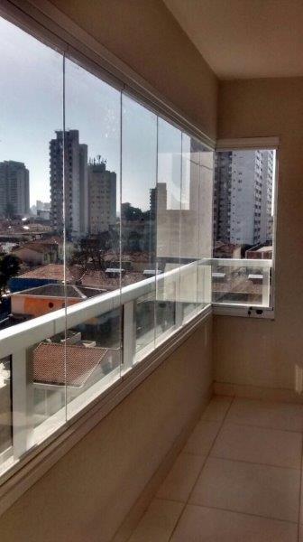 Cortina para sacada de apartamento pequeno