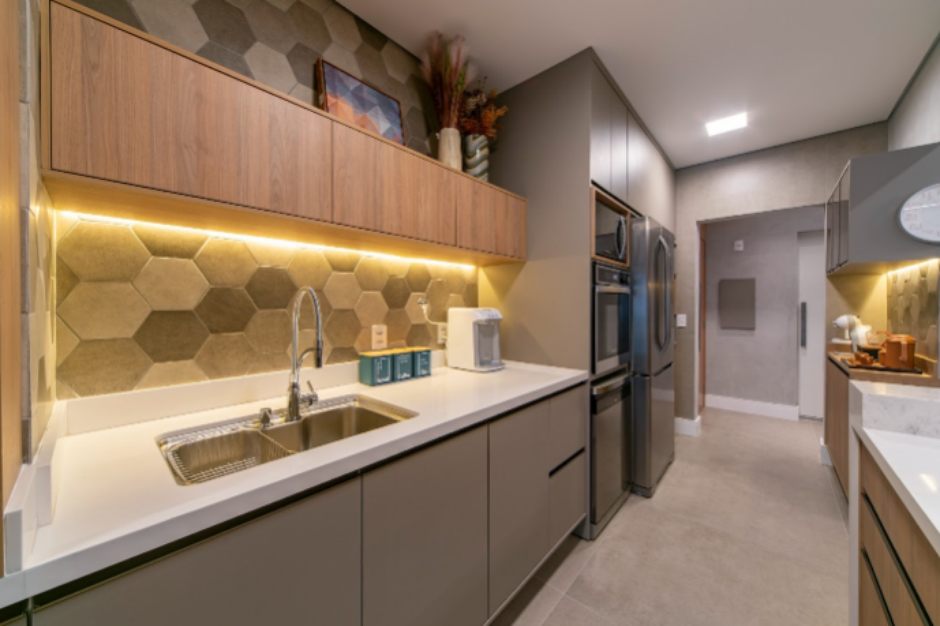 iluminação cozinha apartamento pequeno