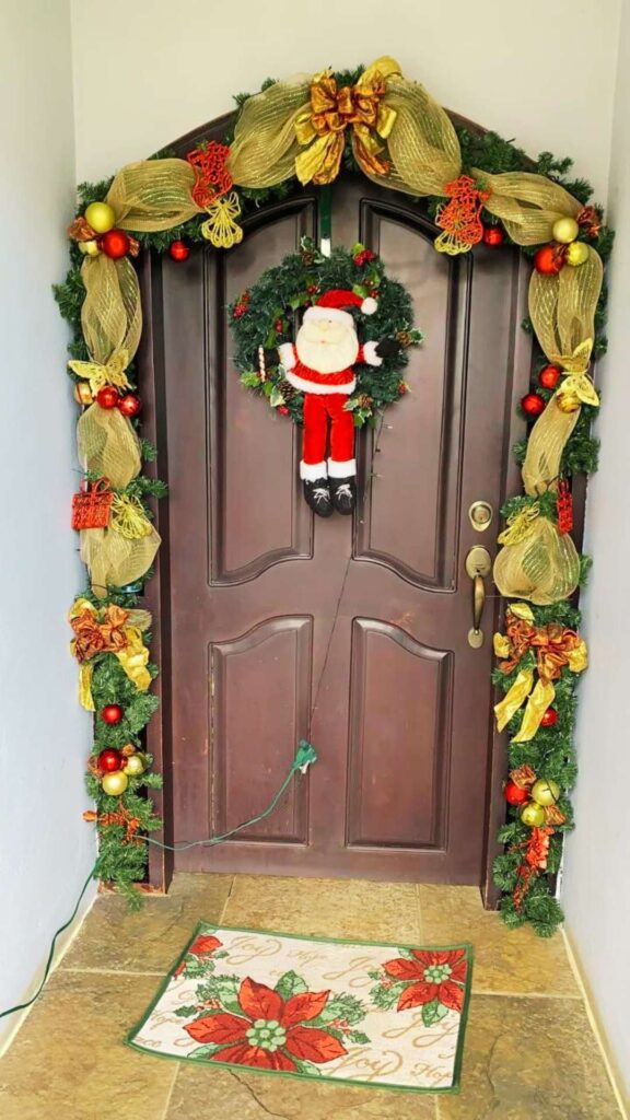 Enfeites de porta de apartamento artesanais