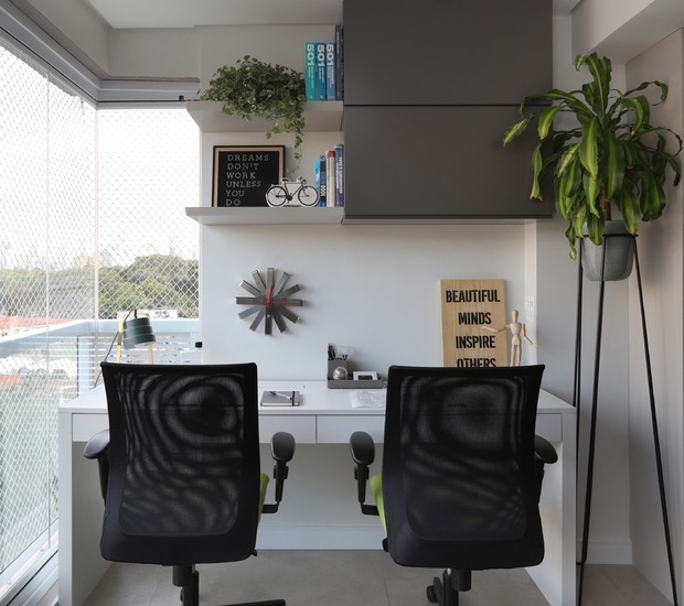 home office na varanda pequena