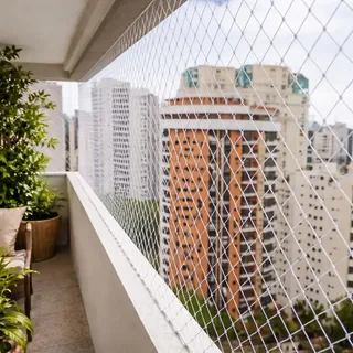 grades para proteção de crianças em janelas