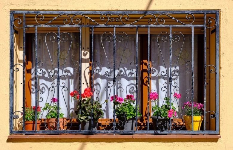 grades para sacada de apartamento