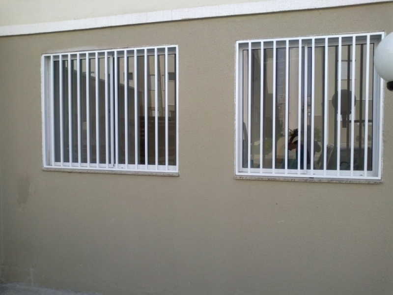 preço grade janela apartamento