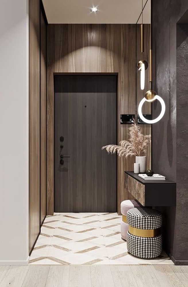 hall de entrada com cabideiro pequeno apartamento