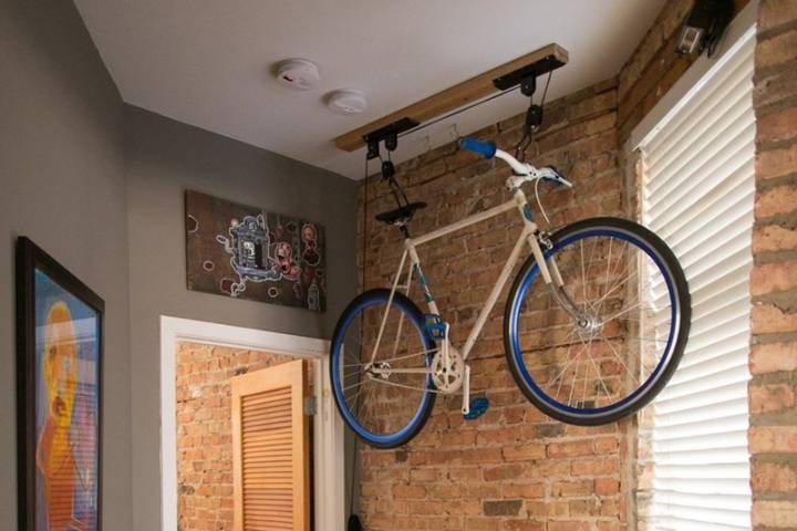 armazenamento vertical de bicicletas