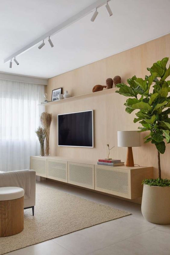 Painel planejado para TV até 65 polegadas