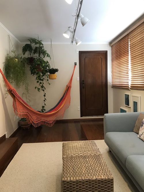 Rede de descanso na varanda integrada