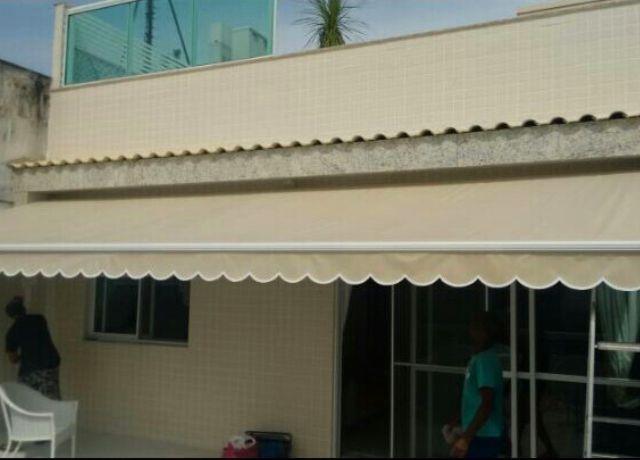 Toldo cortina retrátil