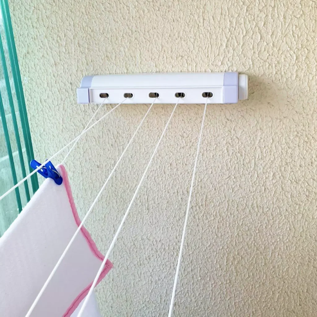 Varal portátil para banheiro de apartamento