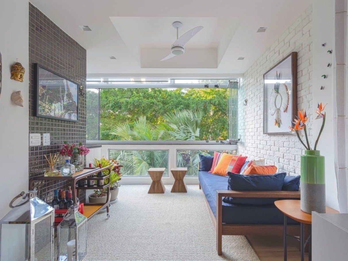 como integrar varanda com sala apartamento pequeno