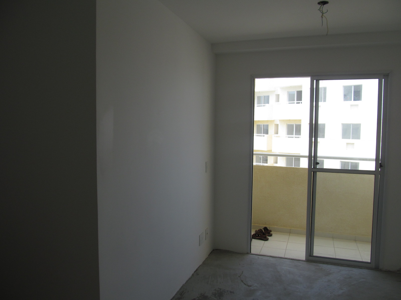 apartamento moderno cinza e branco