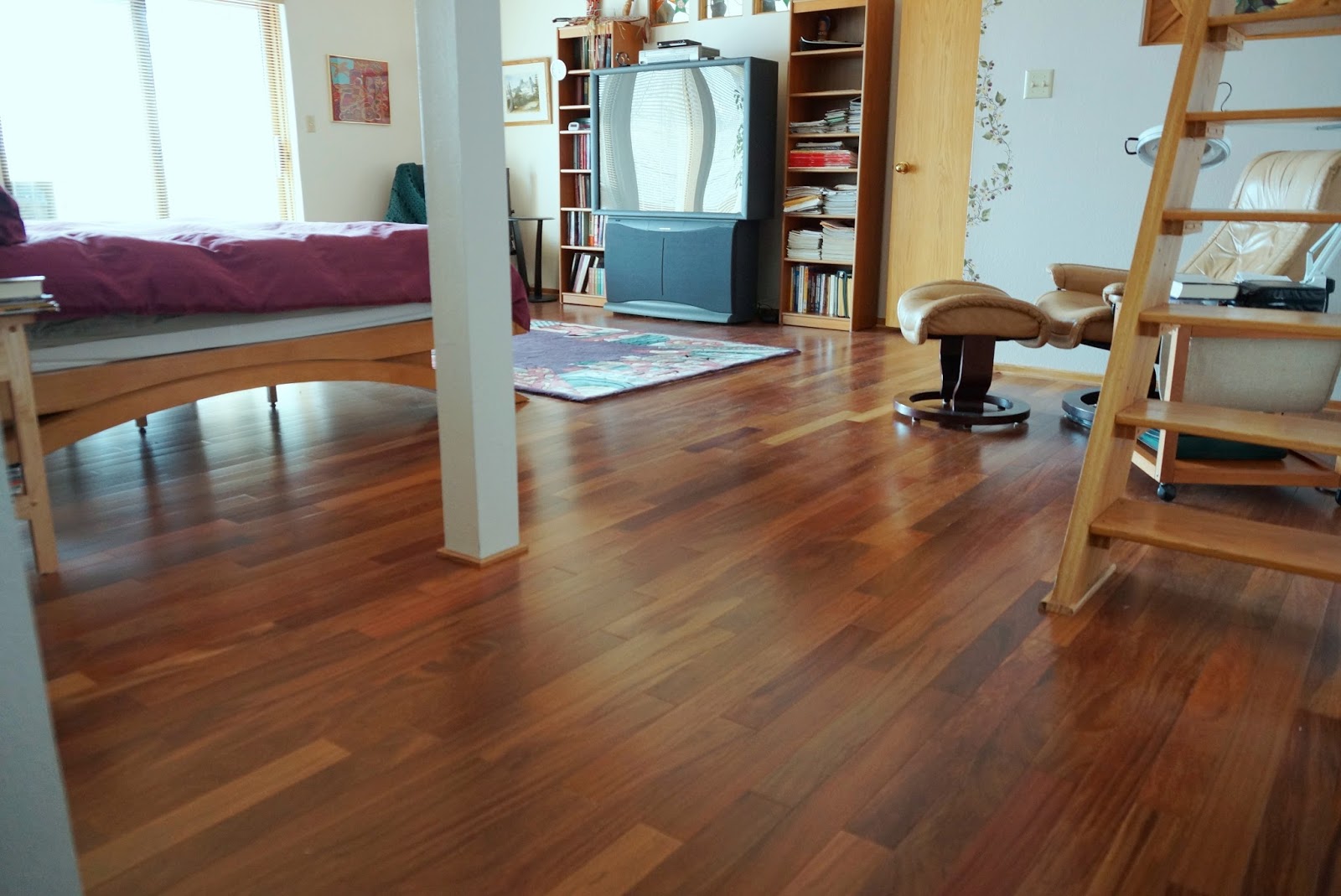 apartamento com taco de madeira