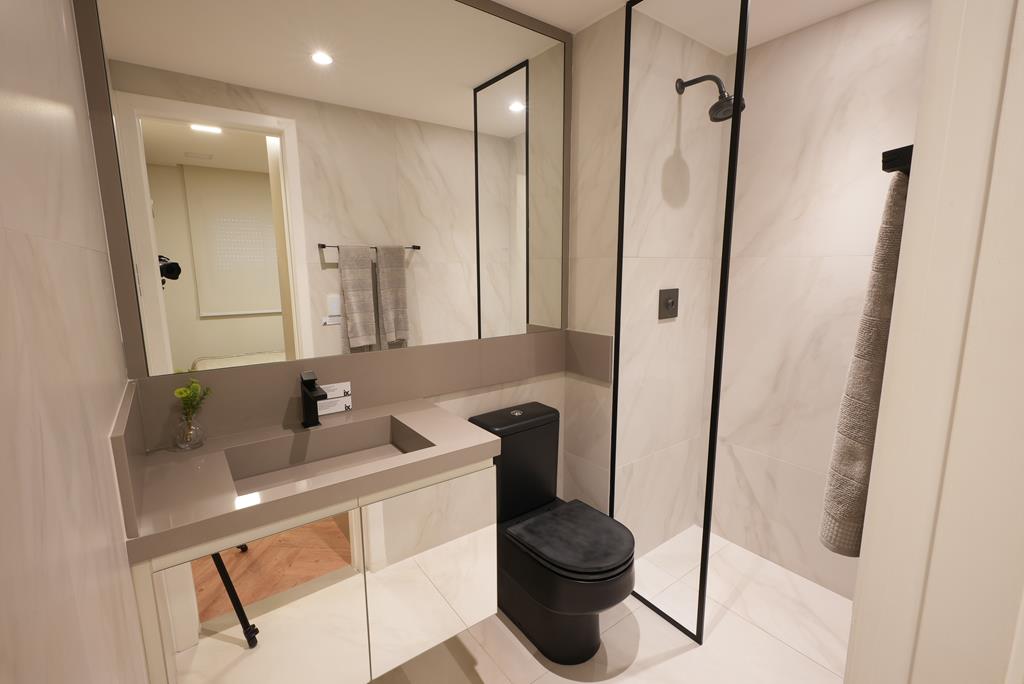 porcelanato que imita madeira apartamento