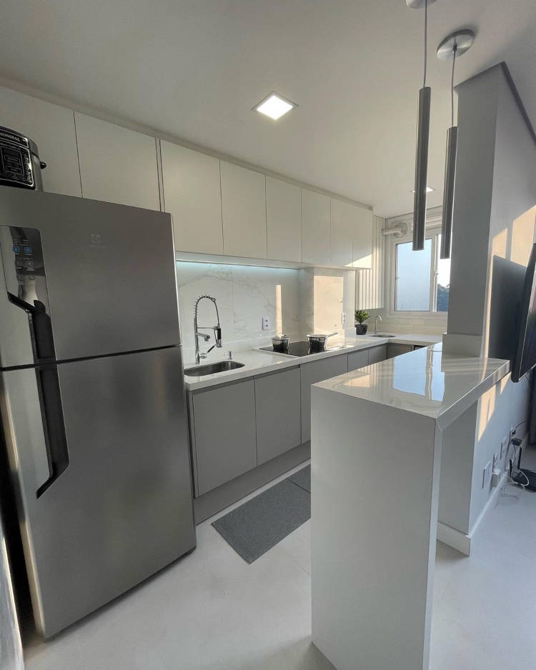 instalação de porcelanato em apartamento