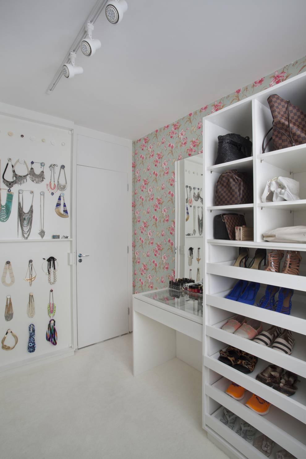 otimizar espaço closet