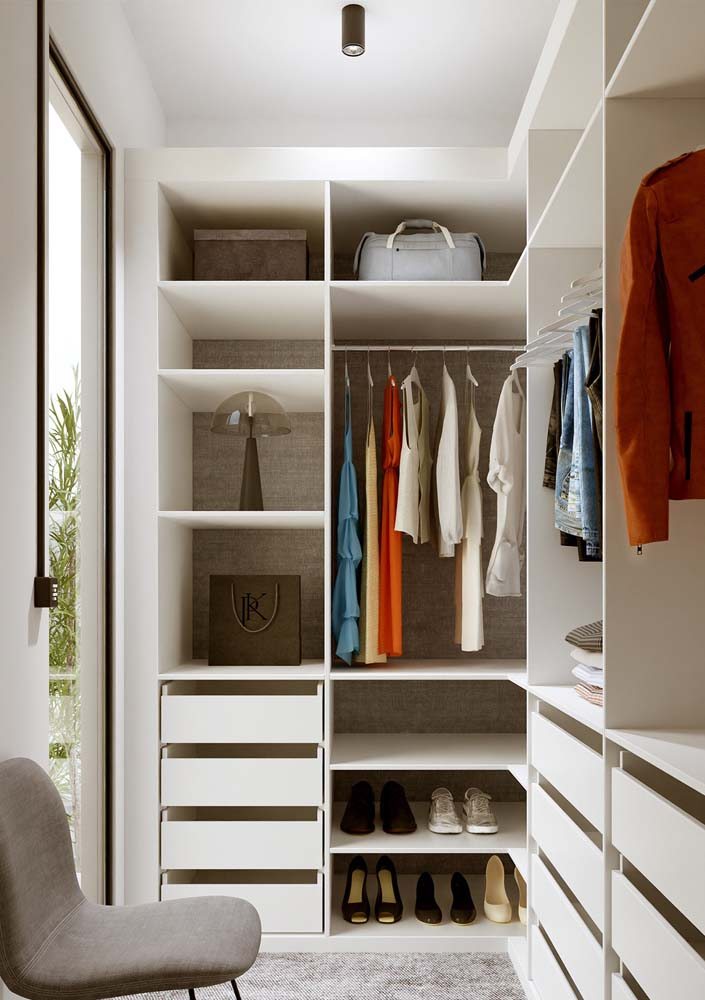 armário pequeno apartamento