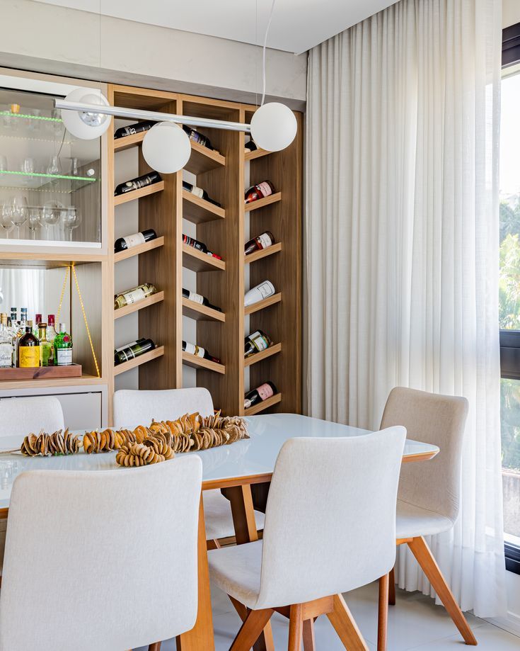 móveis compactos para sala de jantar