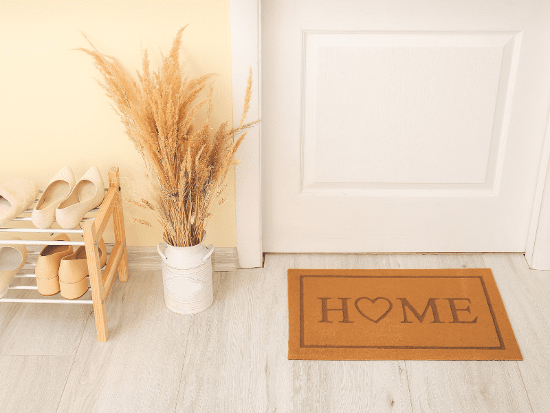 decoração porta minimalista apartamento