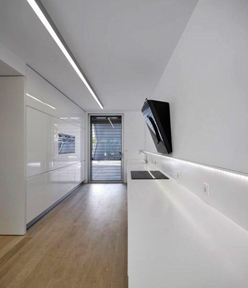 como iluminar corredor escuro apartamento