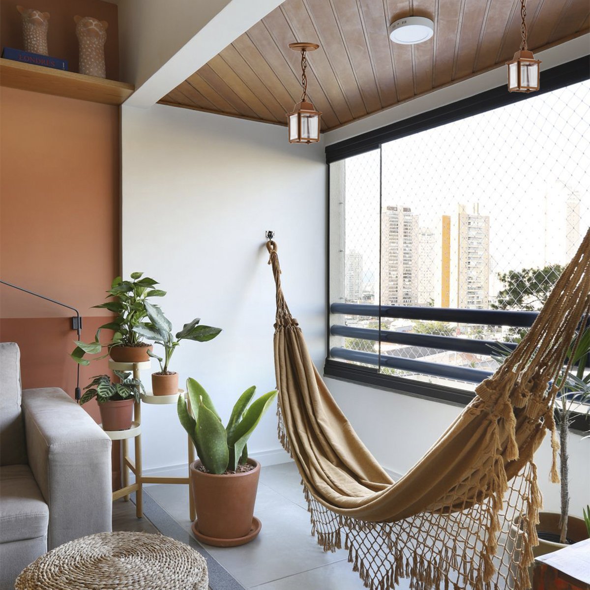 luminária para sacada de apartamento