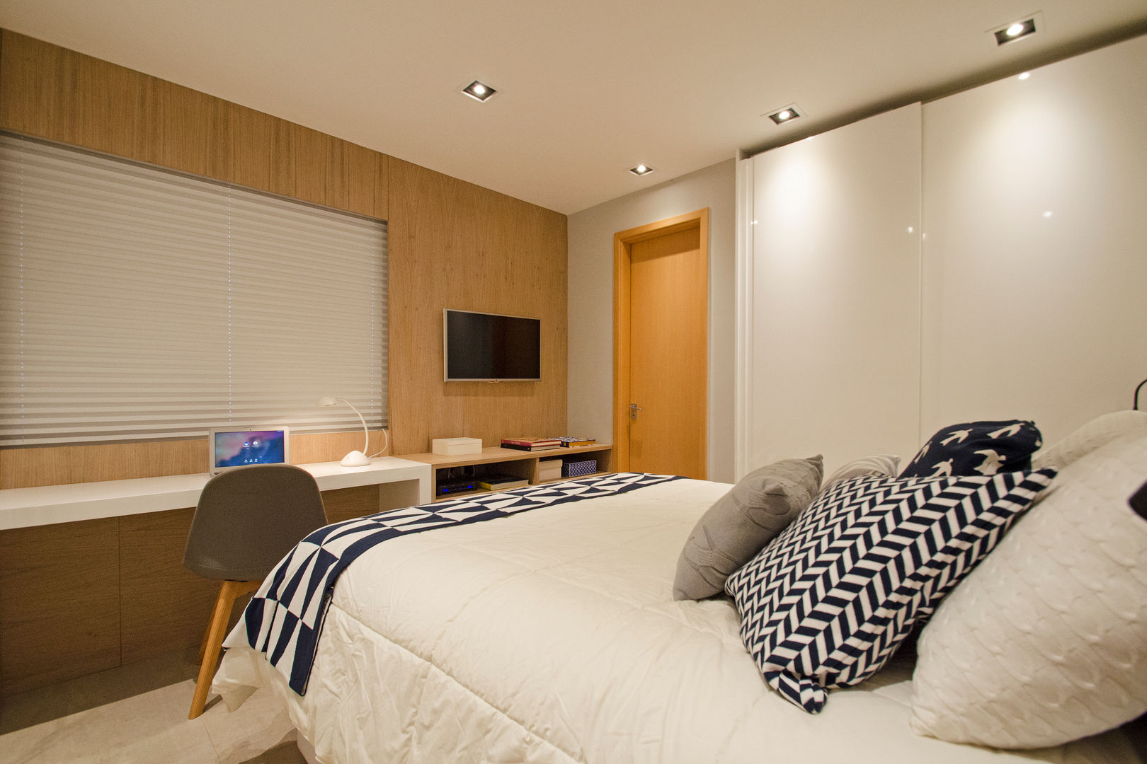 quarto casal apartamento aconchegante