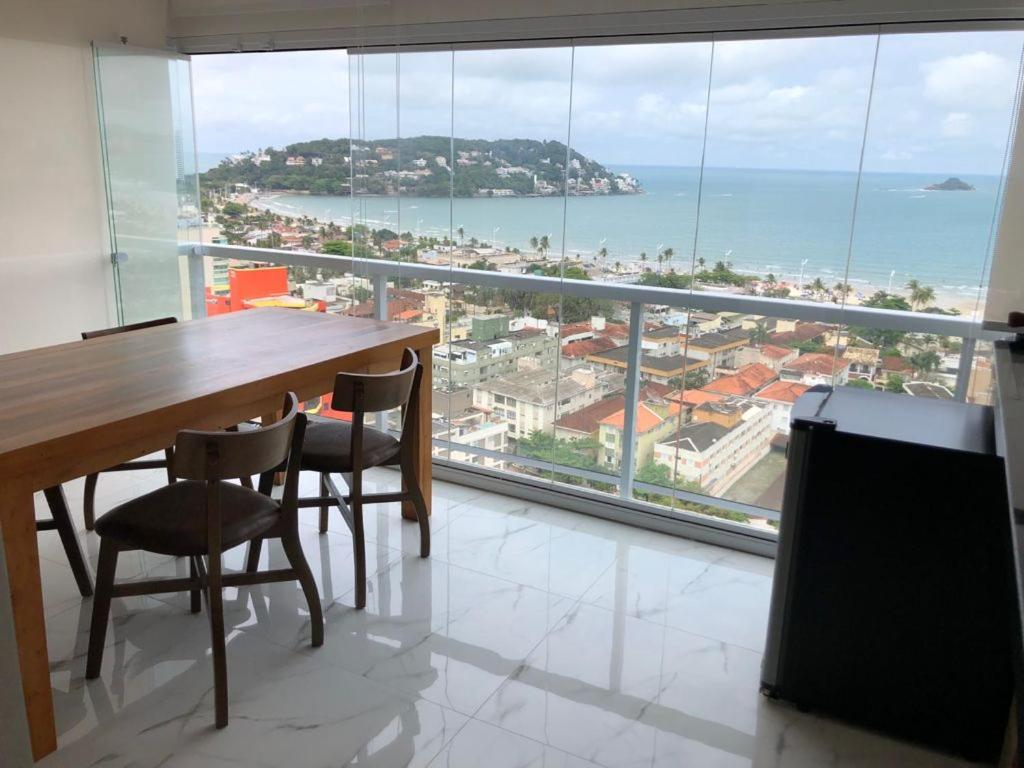 apartamento com vista para montanha